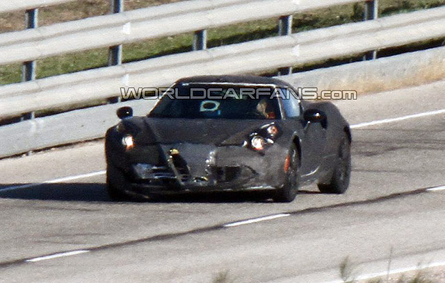 Alfa Romeo 4C Alfa Romeo 4C testiranje na stazi